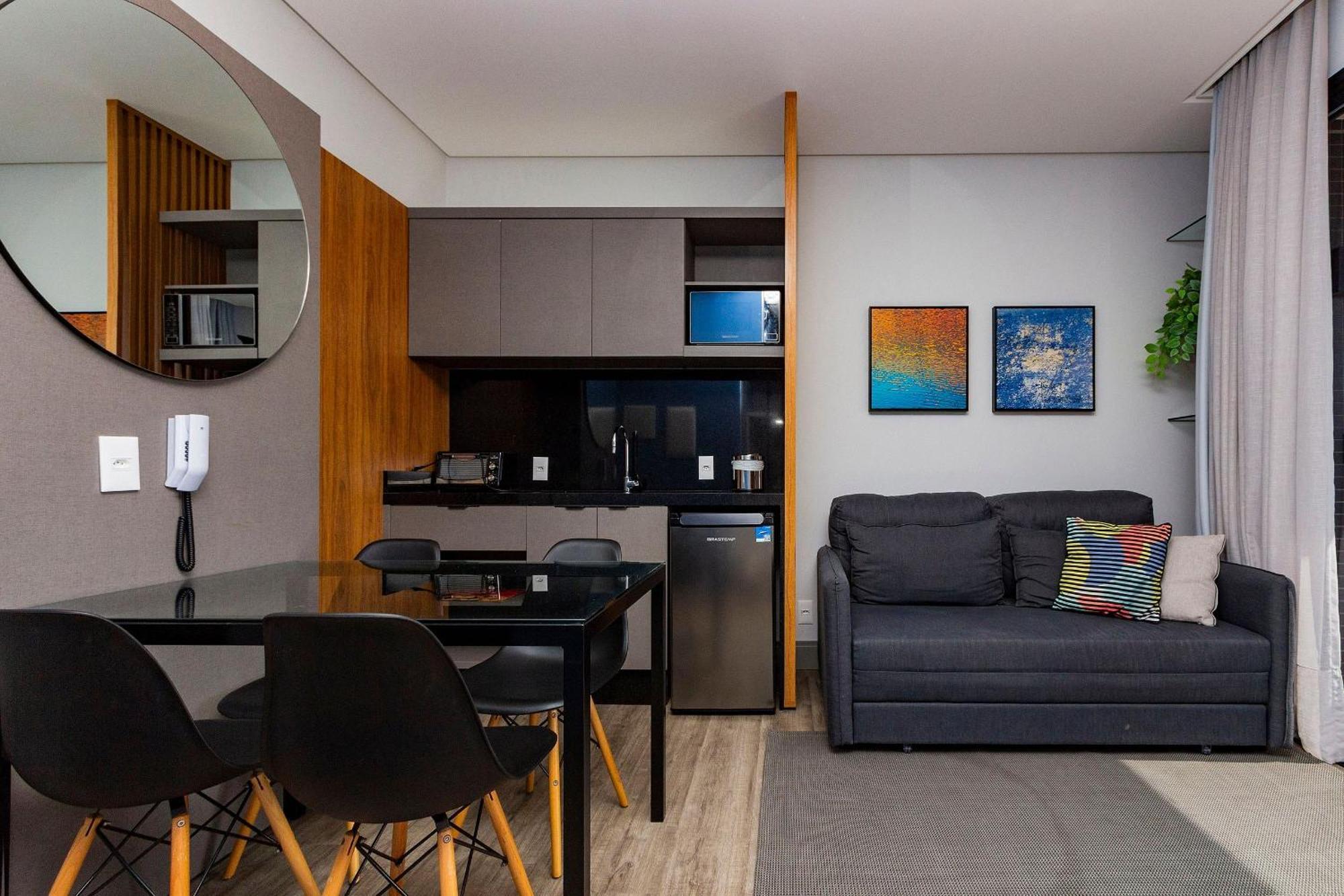 Aion Suites 303 - Lindo Apartamento Com Vista Para O Mar, A 60M Da Praia De Bombinhas, Com Piscina E Academia No Rooftop. Eksteriør billede