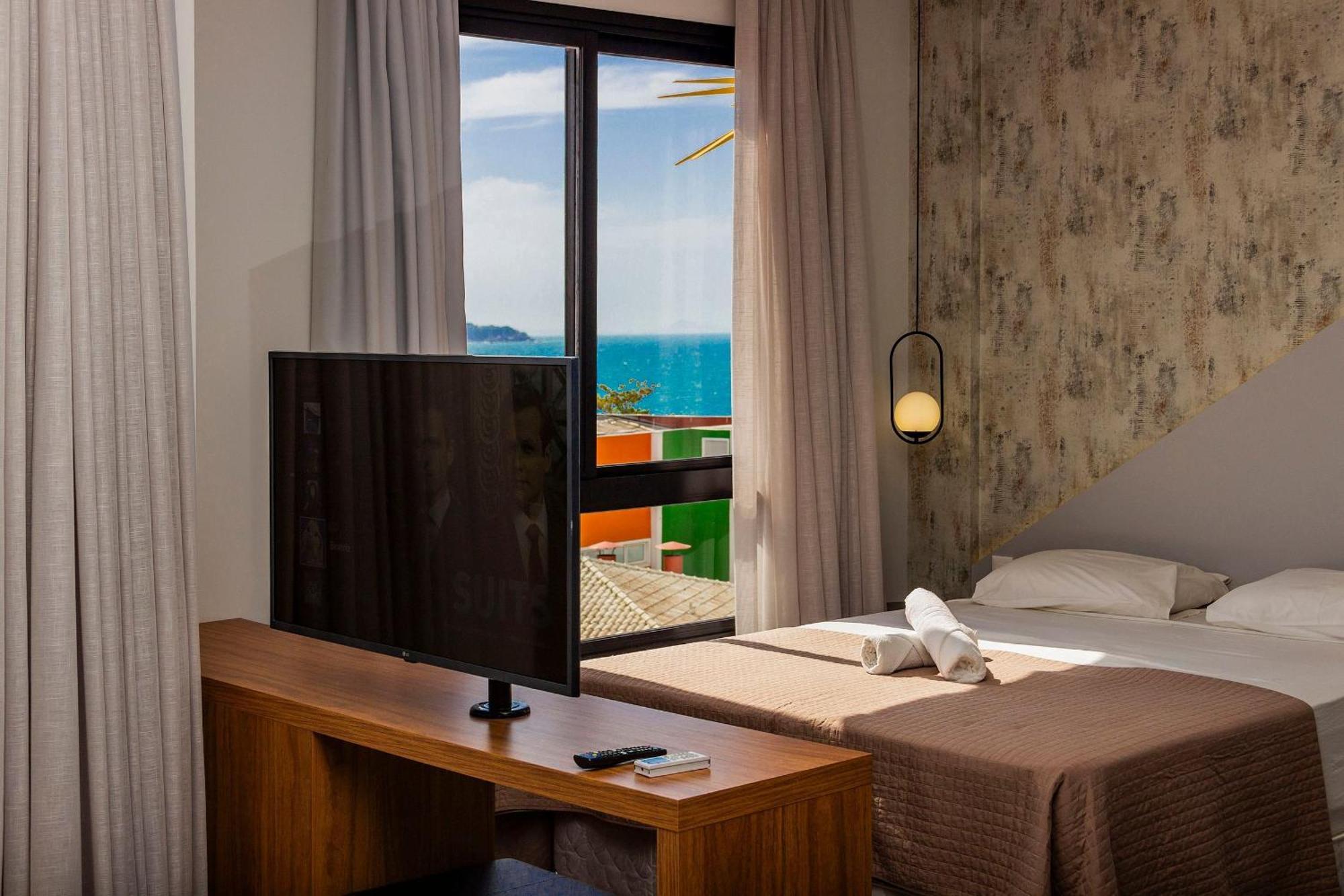 Aion Suites 303 - Lindo Apartamento Com Vista Para O Mar, A 60M Da Praia De Bombinhas, Com Piscina E Academia No Rooftop. Eksteriør billede